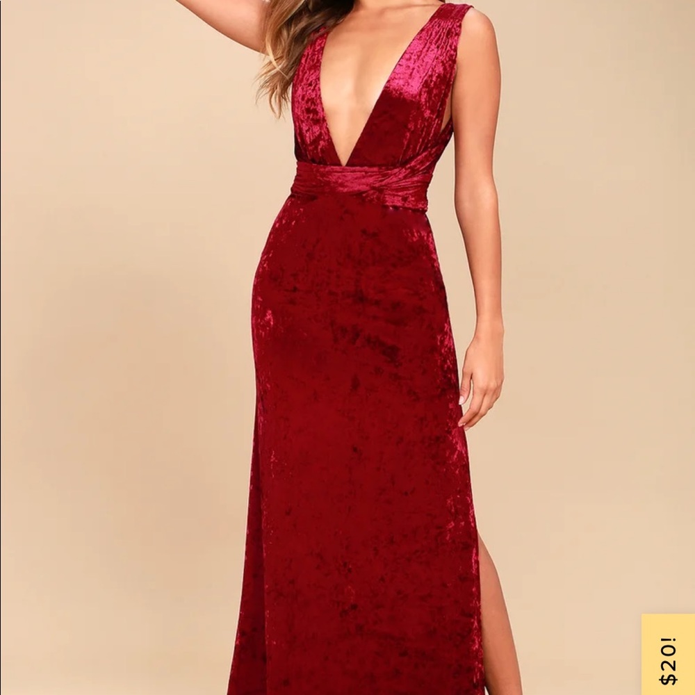 Lulu’s Dreams of Sheen Burgundy Velvet Convertible Maxi Dress, Small